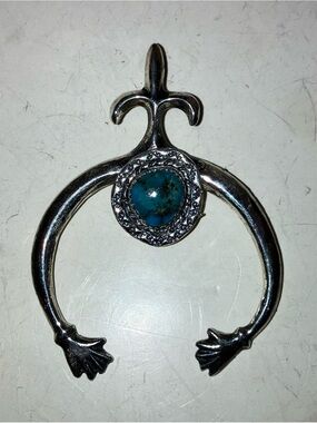 AJ Sterling Silver Native inspired Naja Pendant with Kingman Turquoise